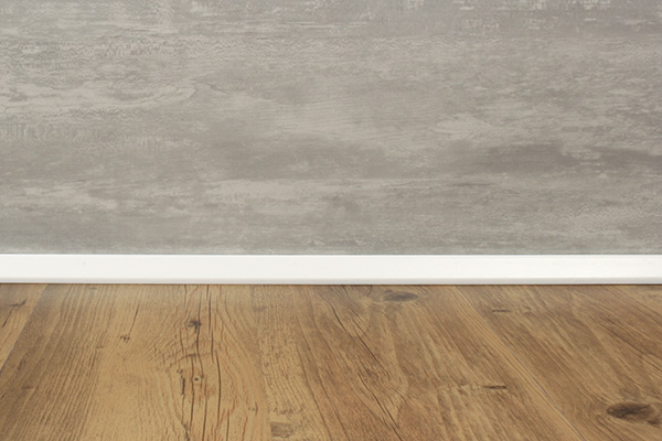 rodape-eucafloor-estilo-cordao-branco-ambiente